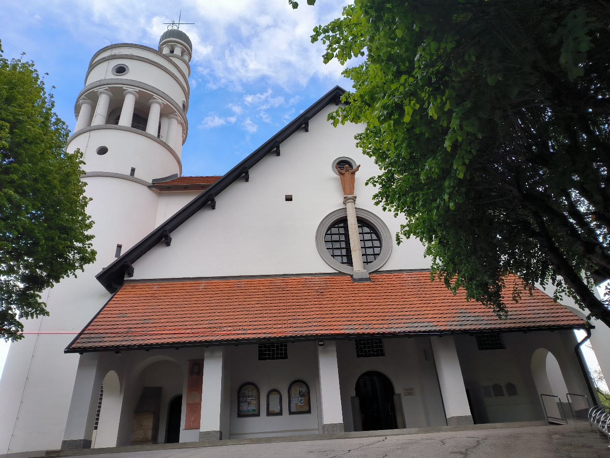 Plečnikova cerkev Bogojina